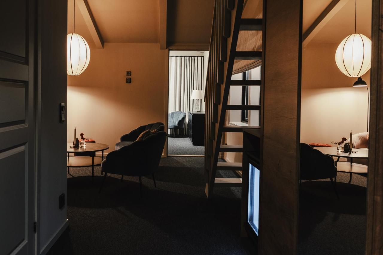 Hotell Viktors ซาเลน ภายนอก รูปภาพ