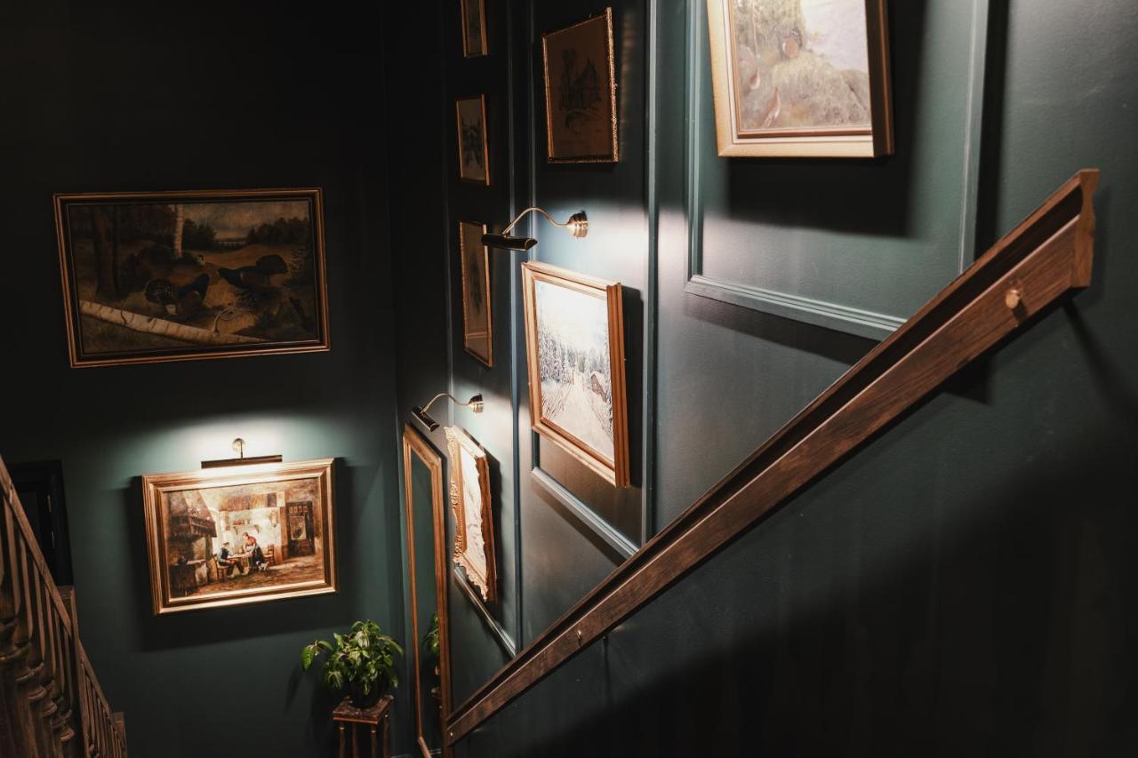 Hotell Viktors ซาเลน ภายนอก รูปภาพ