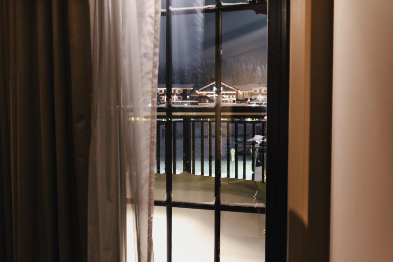 Hotell Viktors ซาเลน ภายนอก รูปภาพ